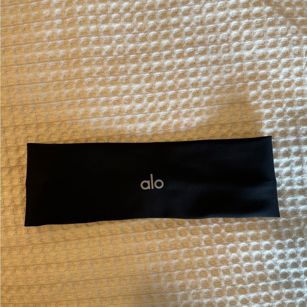 Alo black headband